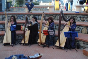 Patrizia Borromeo e il Cerchio delle Fate a Laigueglia (SV) Aprile 2011