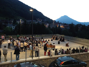 Costa Valle Imagna - Piazza del comune - 7 luglio 2012