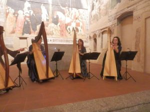 la musica parla nei luoghi del tempo ... Patrizia Borromeo e Il Cerchio delle Fate a Lentate sul Seveso (MB) - ensemble di arpe celtiche