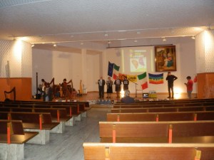 Auditorium parrocchiale di Muggiò (MB) un momento delle prove con i lettori