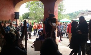 Patrizia Borromeo e Il Cerchio delle Fate in Cascina Bagaggera, Montevecchia 1 maggio 2016 bagaggera_aldo.01