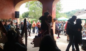 Patrizia Borromeo e Il Cerchio delle Fate in Cascina Bagaggera, Montevecchia 1 maggio 2016 bagaggera_aldo.03