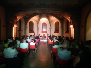 Patrizia Borromeo e Il Cerchio delle Fate - cripta di San Pietro in Sala - Milano