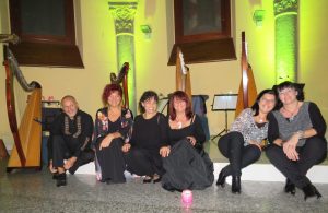 Giovanni , Stefania, Patrizia, Patrizia Borromeo, Barbara e Bruna.